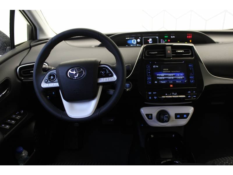 Toyota Prius - Photo 9