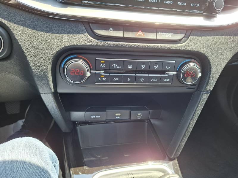 Kia CEED - Photo 13