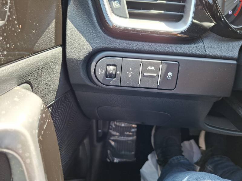Kia CEED - Photo 20