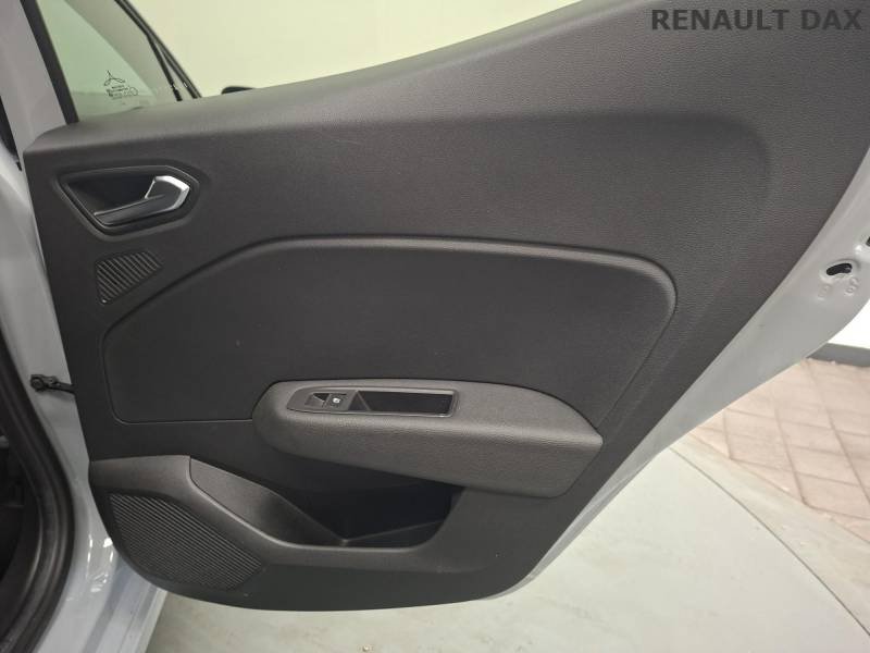 Renault Clio - Photo 19