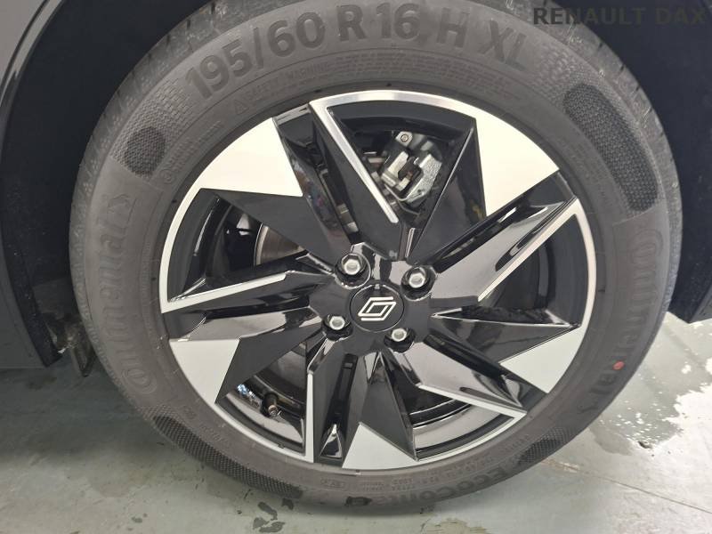 Renault Clio - Photo 24