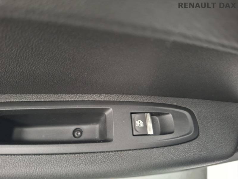Renault Clio - Photo 27