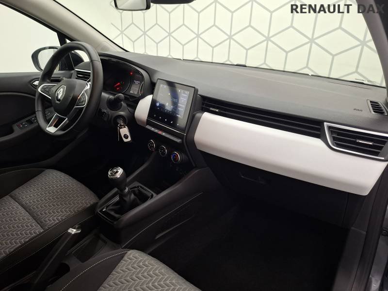 Renault Clio - Photo 18