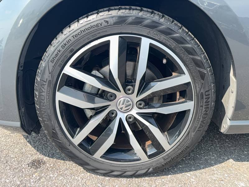 Volkswagen Golf - Photo 18