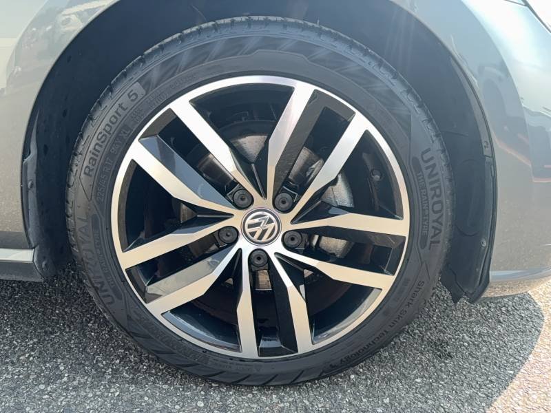 Volkswagen Golf - Photo 19