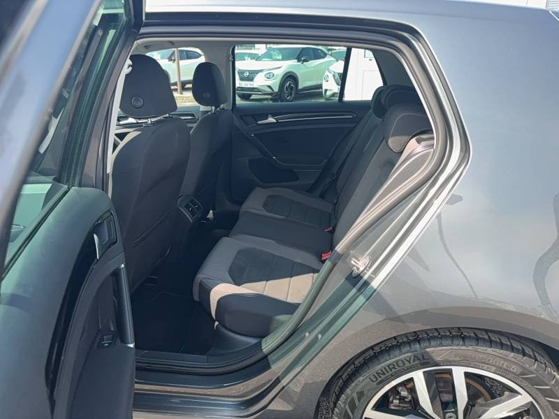 Volkswagen Golf - Photo 28