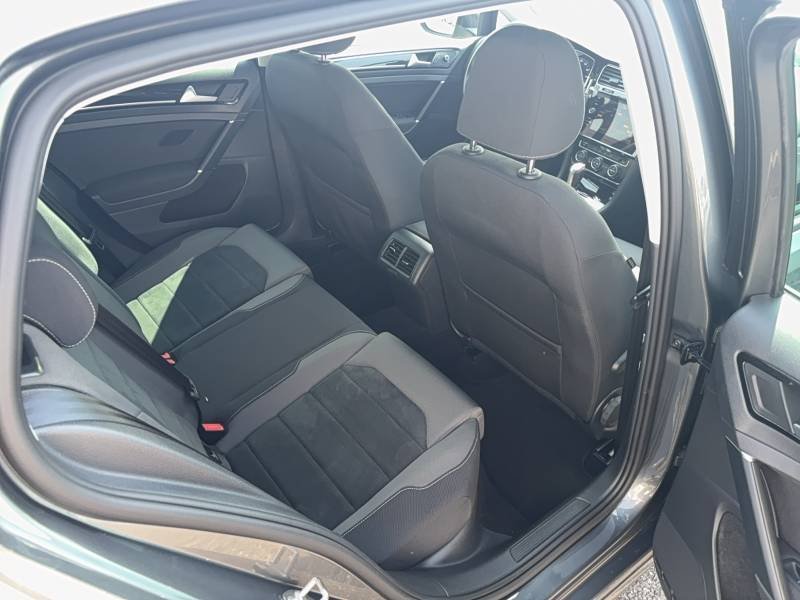 Volkswagen Golf - Photo 34