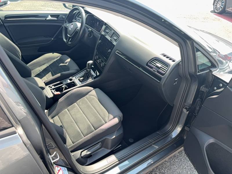 Volkswagen Golf - Photo 39