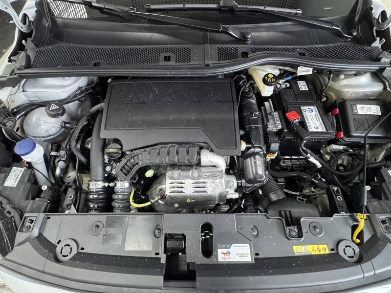 Peugeot 208 - Photo 39