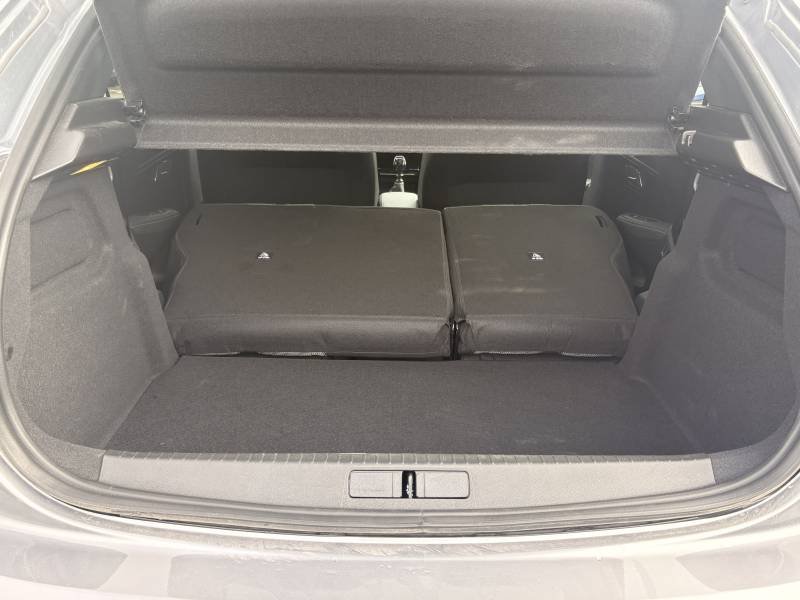 Peugeot 208 - Photo 13