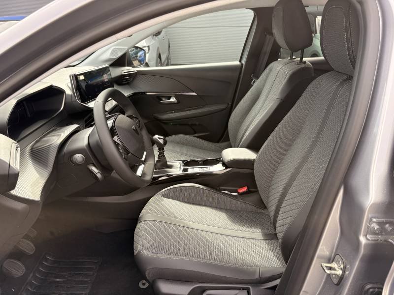 Peugeot 208 - Photo 26
