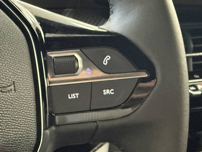 Peugeot 2008 - Photo 25