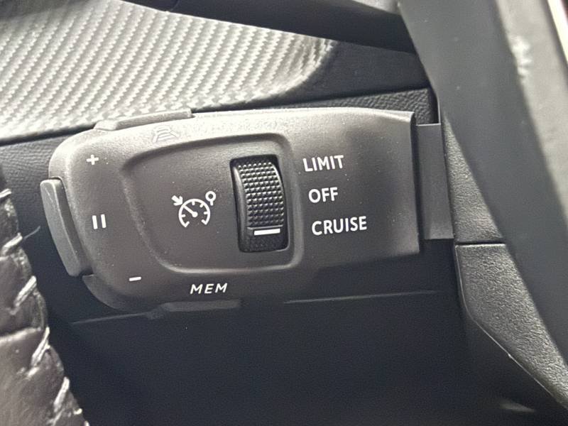Peugeot 2008 - Photo 29