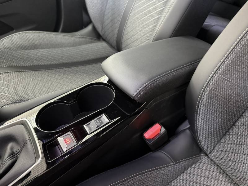 Peugeot 2008 - Photo 32