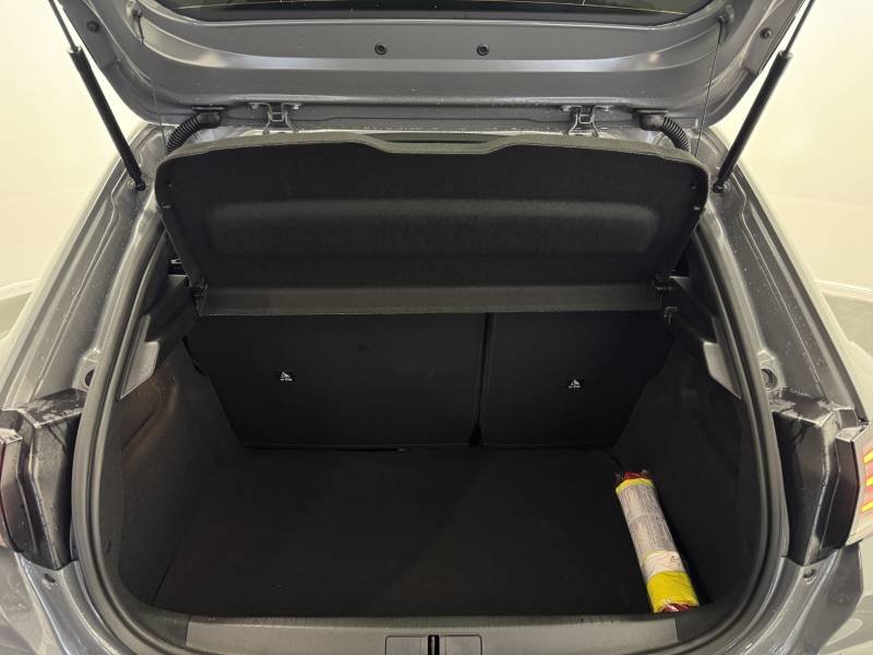 Peugeot 208 - Photo 13