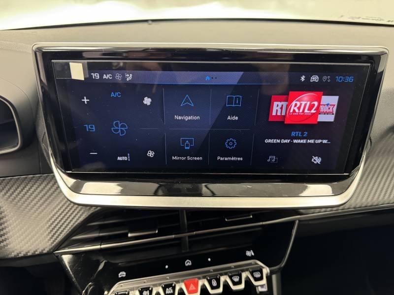 Peugeot 208 - Photo 26