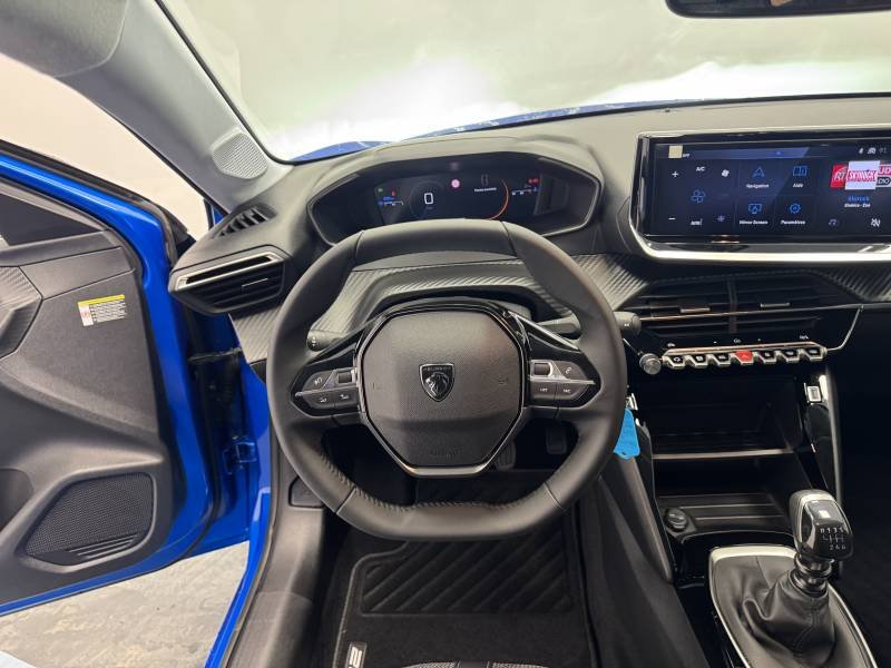 Peugeot 208 - Photo 18