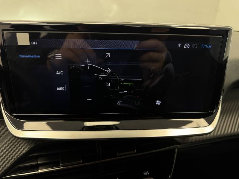 Peugeot 208 - Photo 26