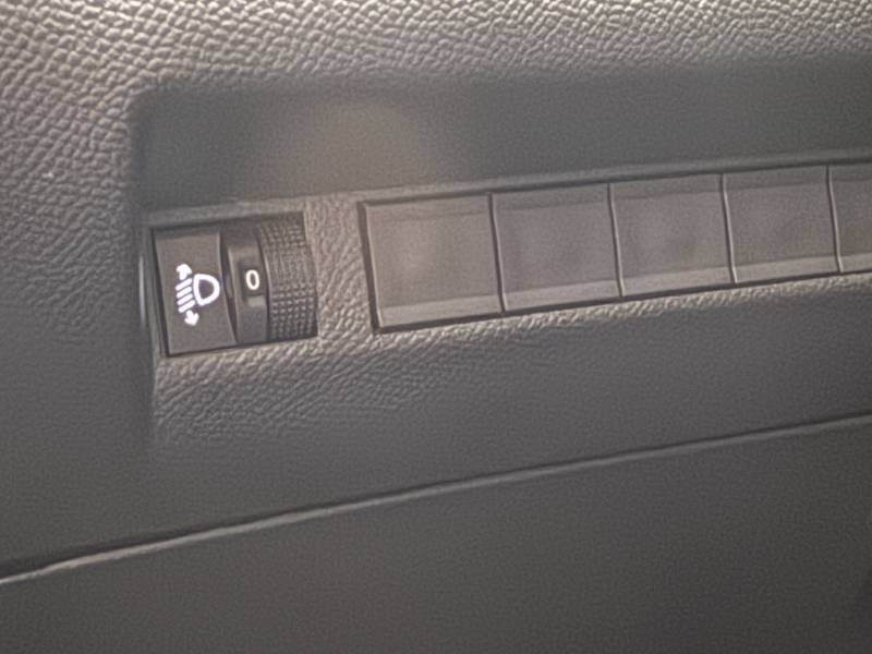 Peugeot 208 - Photo 31