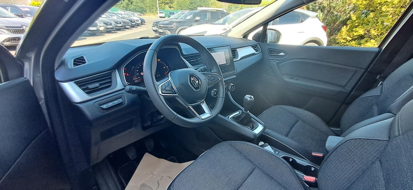 Renault Captur - Photo 18