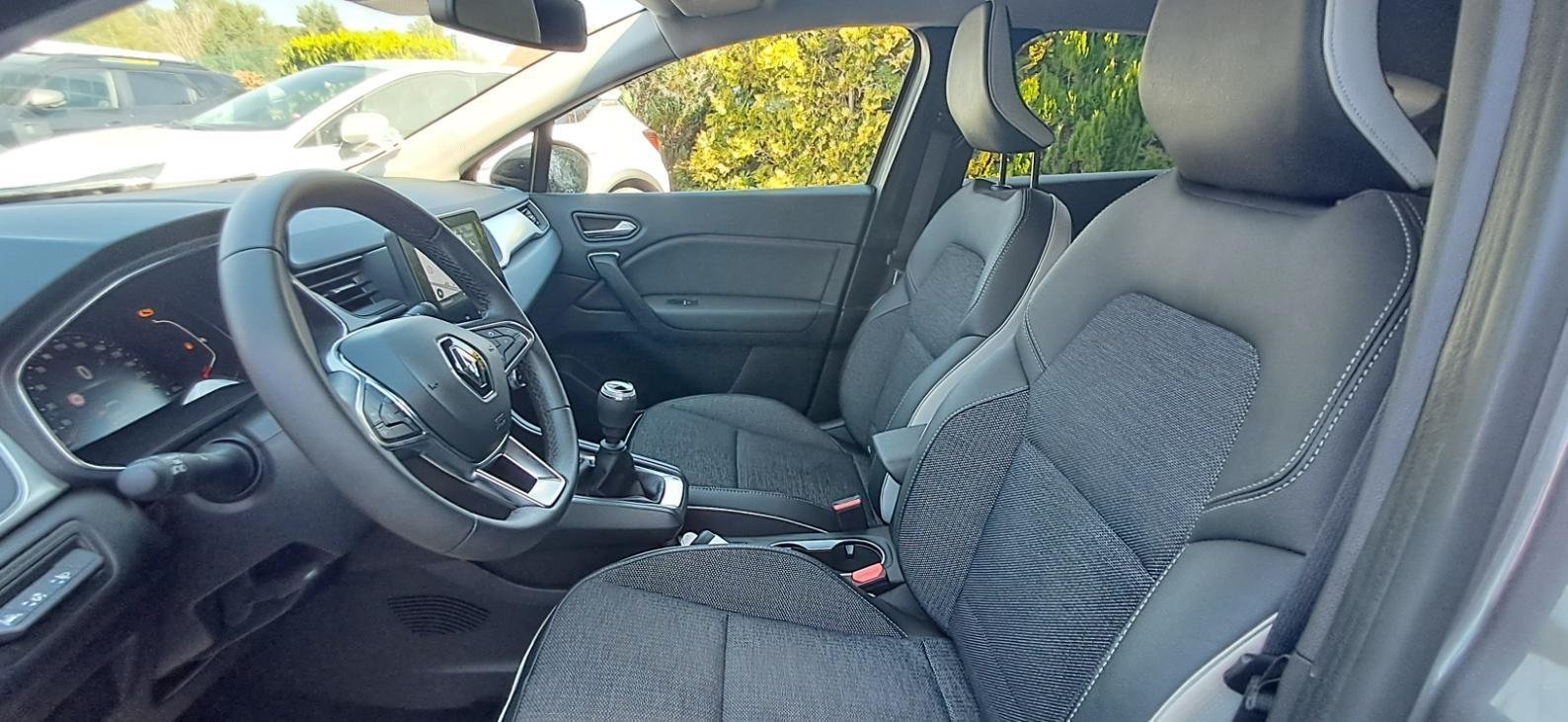 Renault Captur - Photo 2