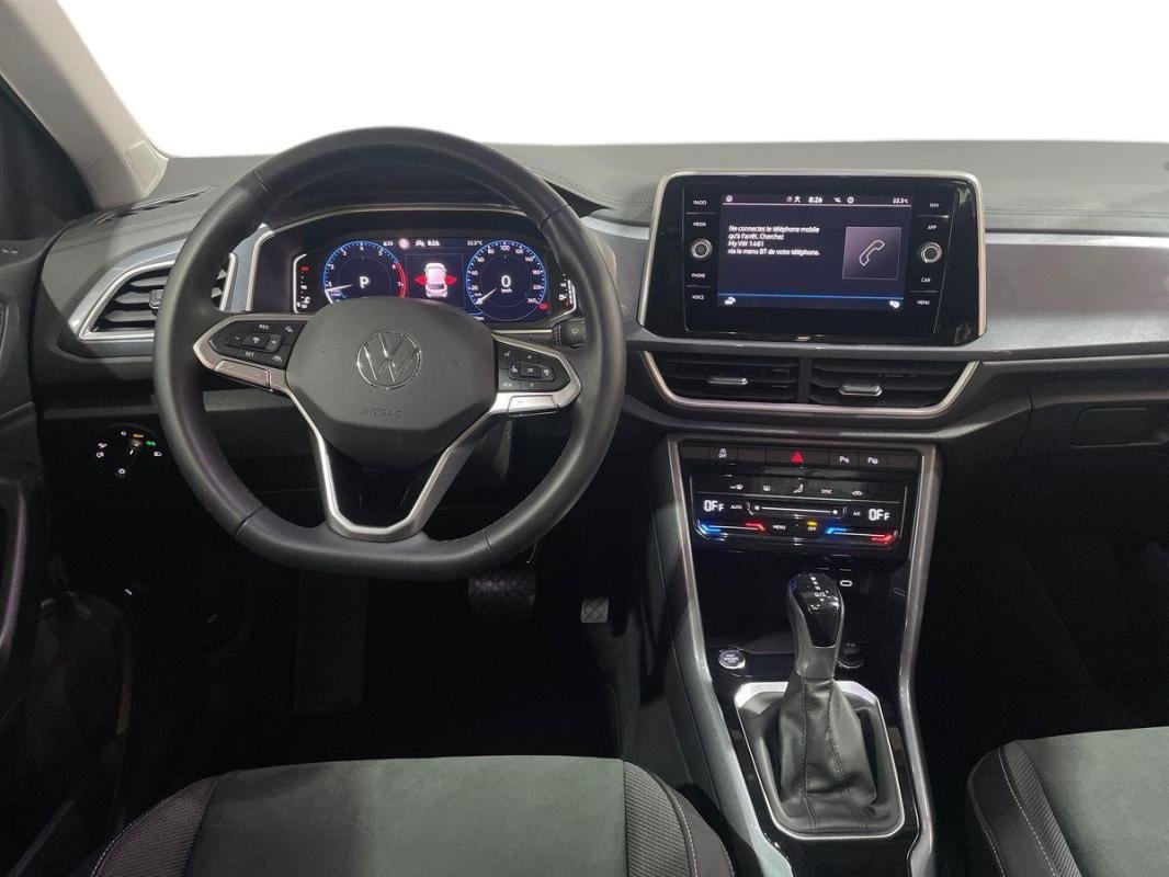 Volkswagen T-Roc - Photo 24
