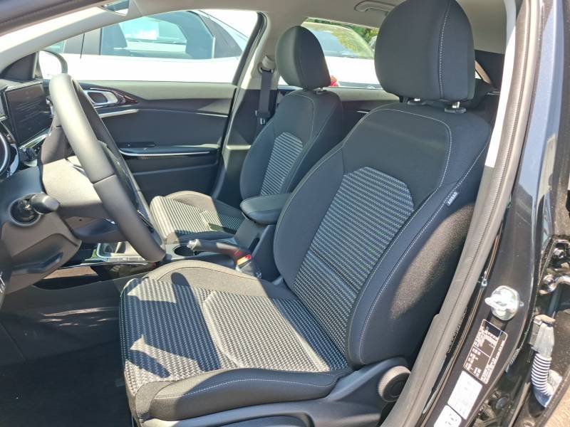 Kia CEED - Photo 14