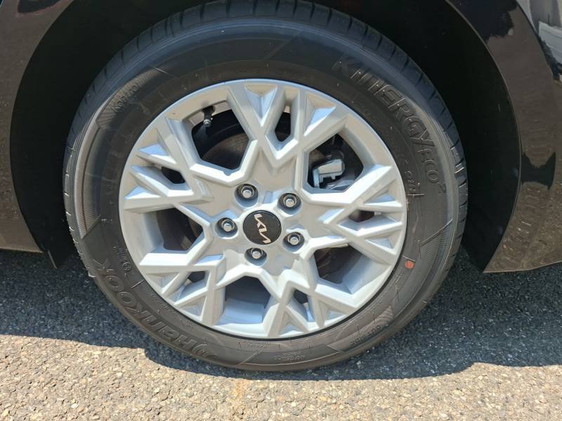 Kia CEED - Photo 17