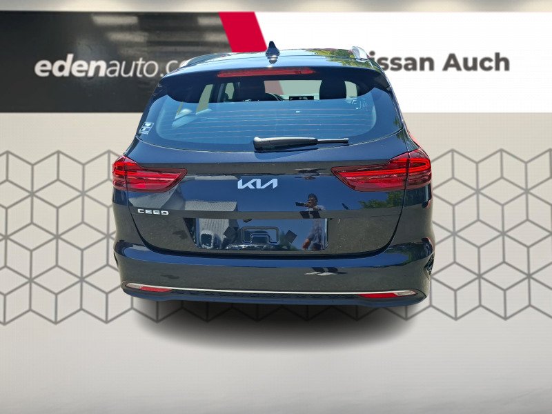 Kia CEED - Photo 8