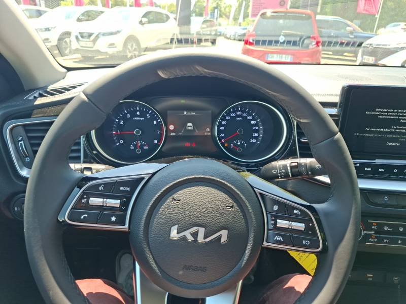 Kia CEED - Photo 9