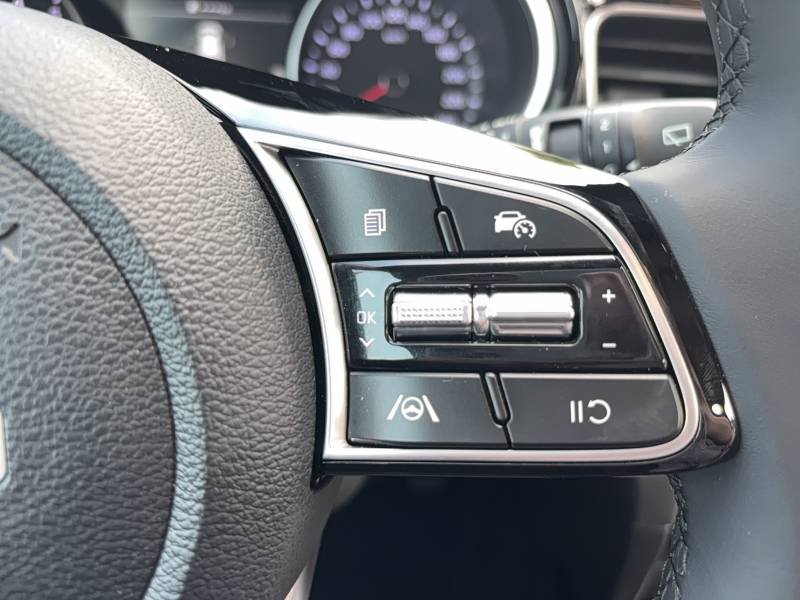 Kia CEED - Photo 17
