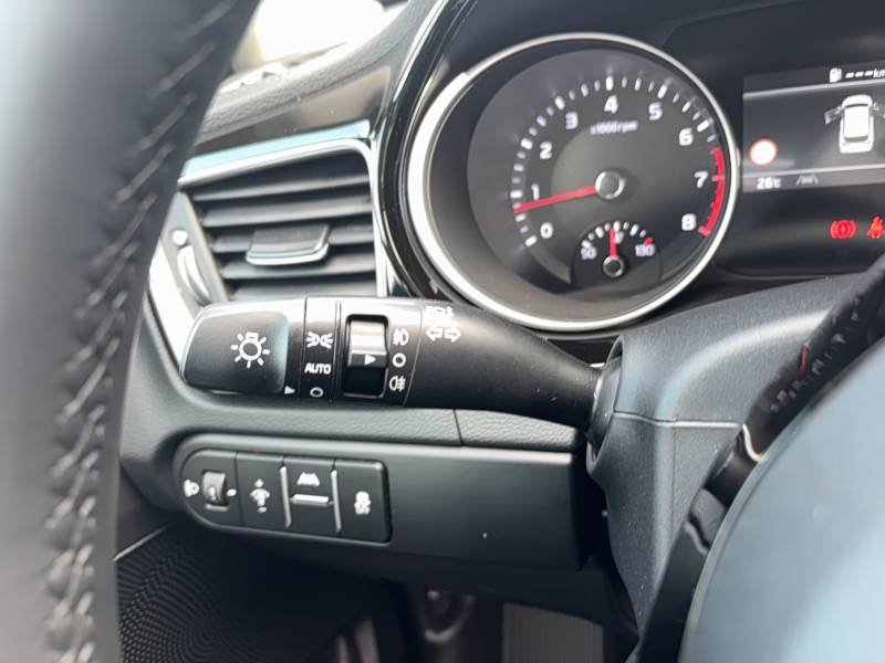 Kia CEED - Photo 18