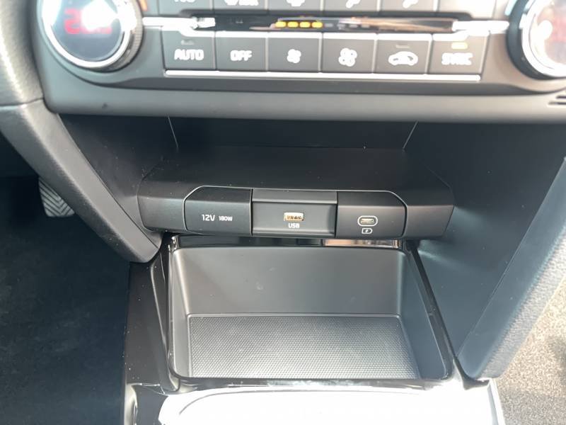 Kia CEED - Photo 25