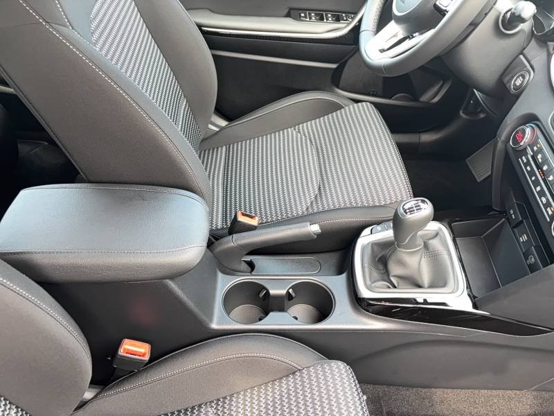 Kia CEED - Photo 28
