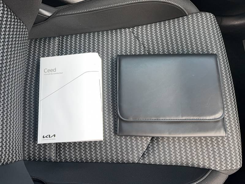Kia CEED - Photo 30