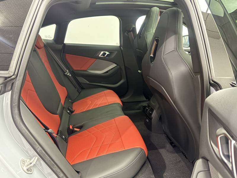 BMW Serie 2 - Photo 24
