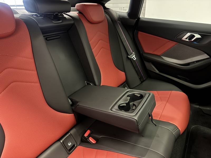 BMW Serie 2 - Photo 25