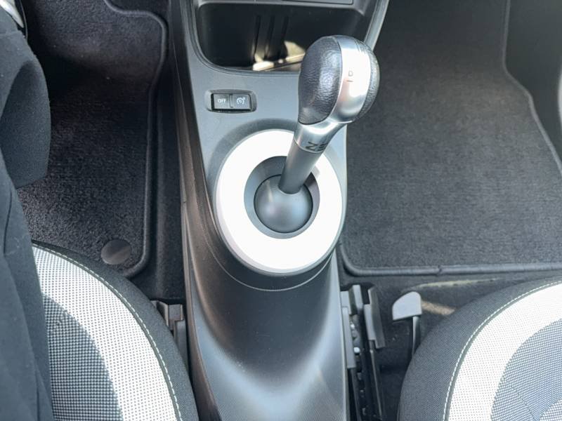 Renault Twingo - Photo 25