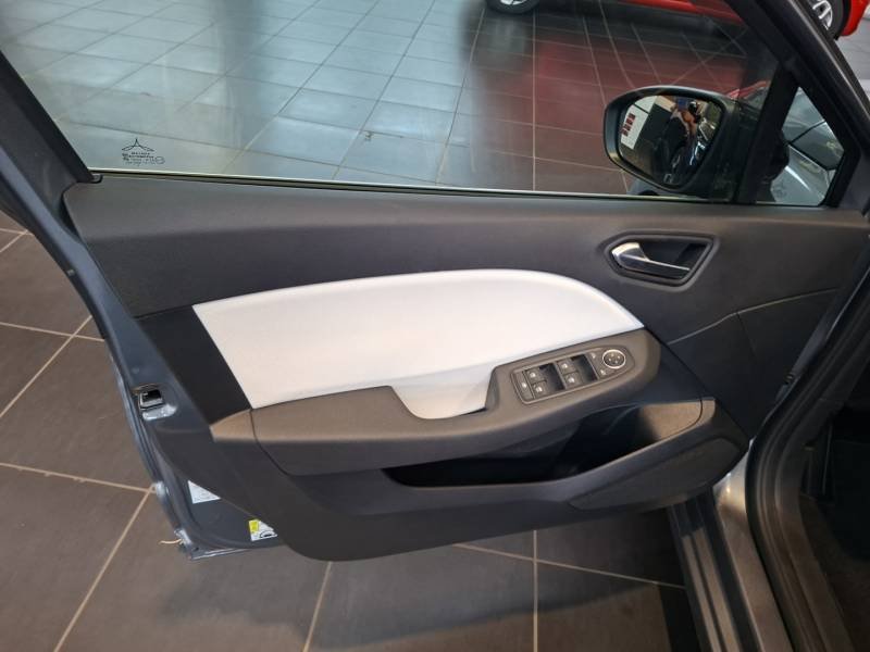 Renault Clio - Photo 11