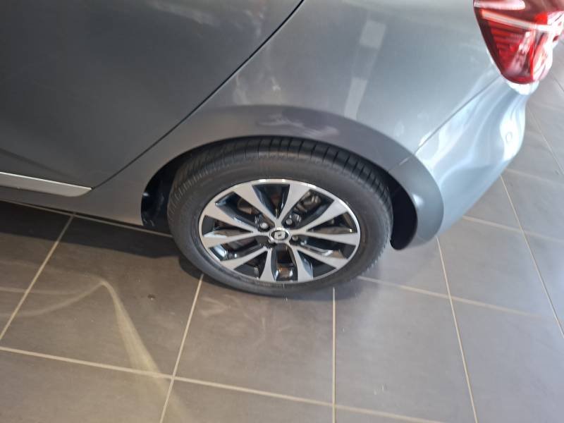 Renault Clio - Photo 21