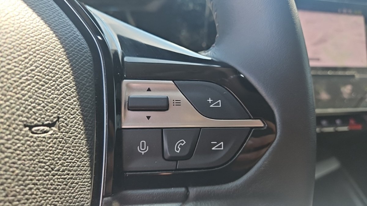 Peugeot 308 SW - Photo 22