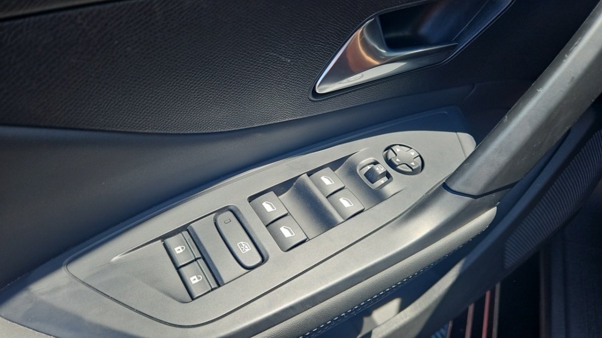 Peugeot 308 SW - Photo 27
