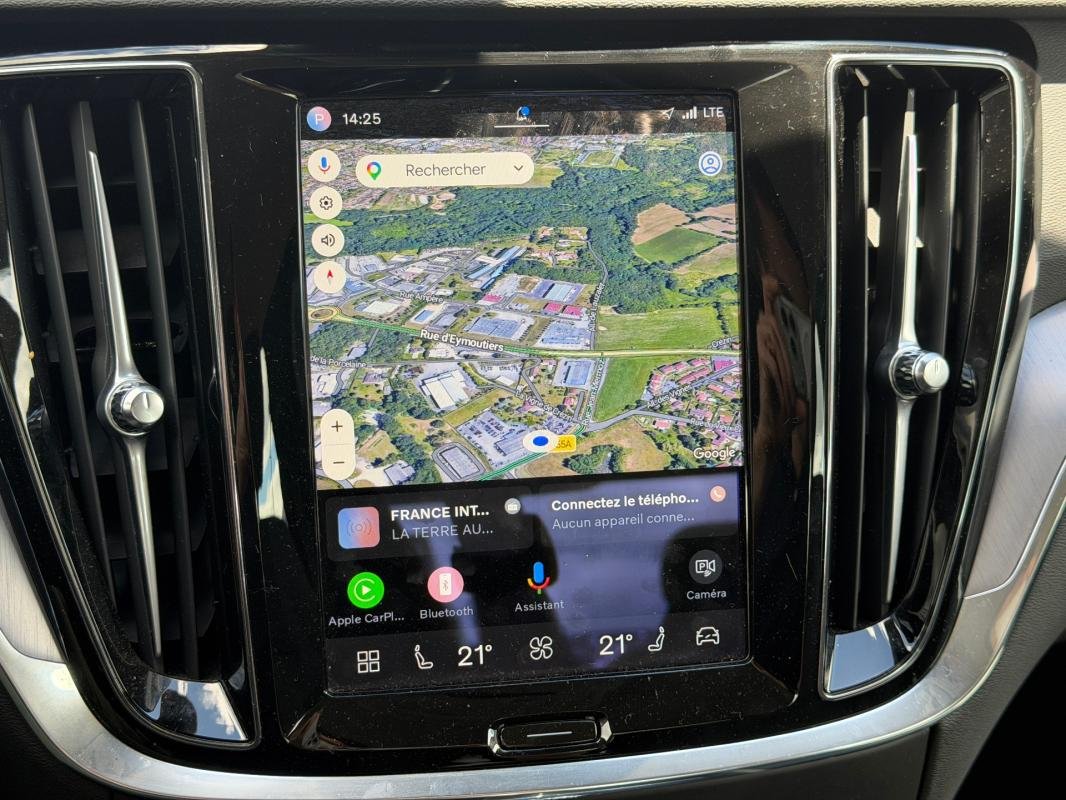 Volvo S60 - Photo 11