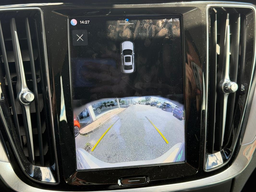 Volvo S60 - Photo 17