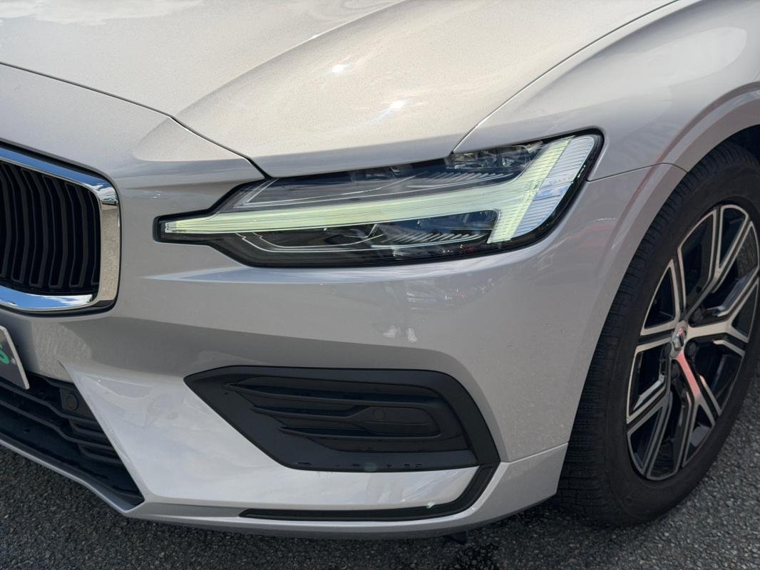 Volvo S60 - Photo 22