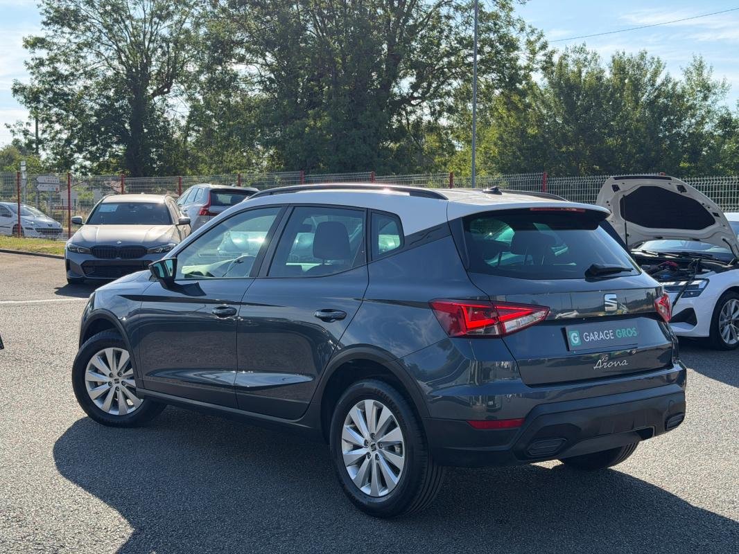Seat Arona - Photo 2