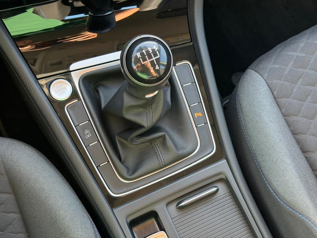 Volkswagen Golf - Photo 16