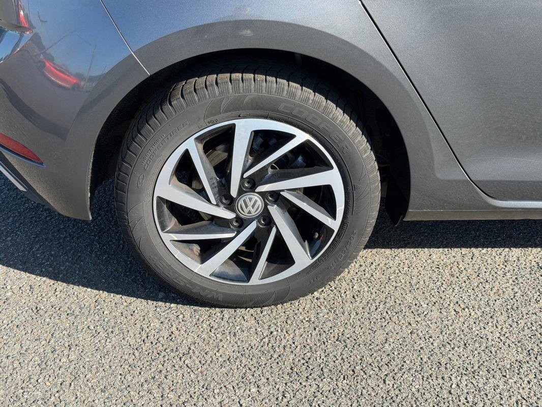 Volkswagen Golf - Photo 19