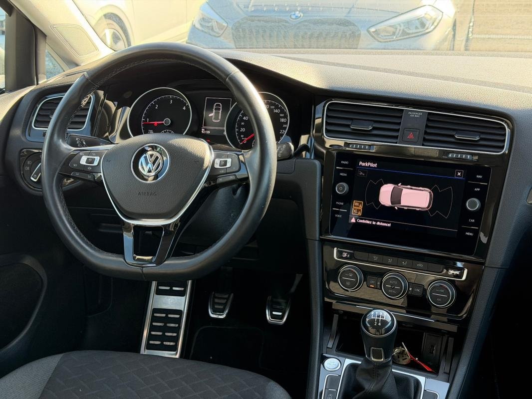 Volkswagen Golf - Photo 7