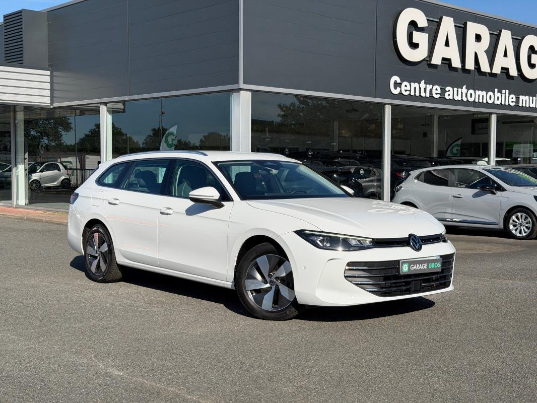 Volkswagen Passat - Photo 1